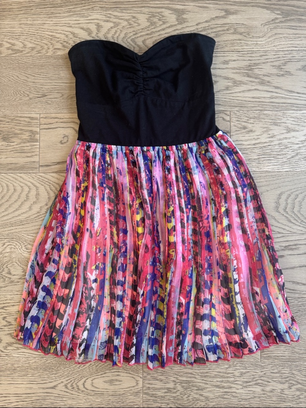 ROXY Black Strapless Dress with Pink Multicolor Flowy Pleated Skirt Small